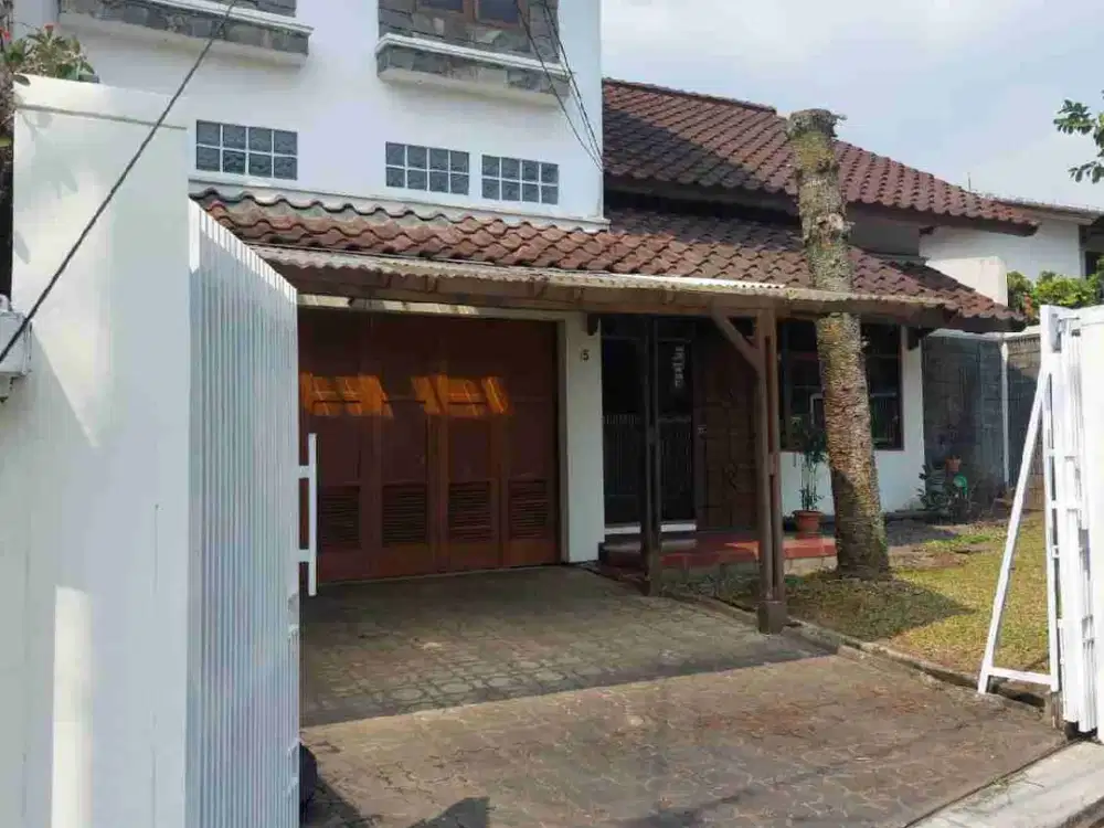 SEWA RUMAH SIAP HUNI LINGKUNGAN NYAMAN DAN SEJUK