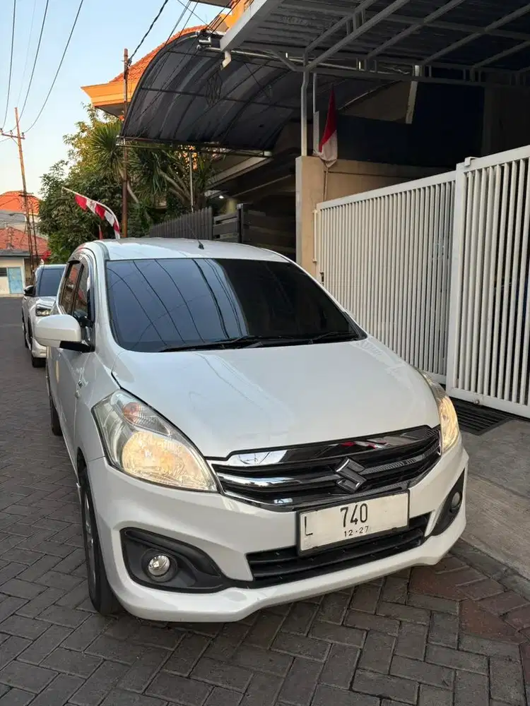 Ertiga GL A/T 2017