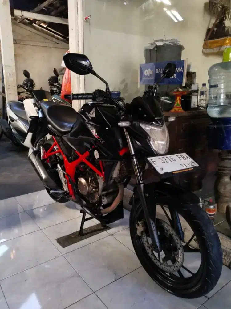 Honda cb. 150 CC thn. 2017 cash Bali dharma motor