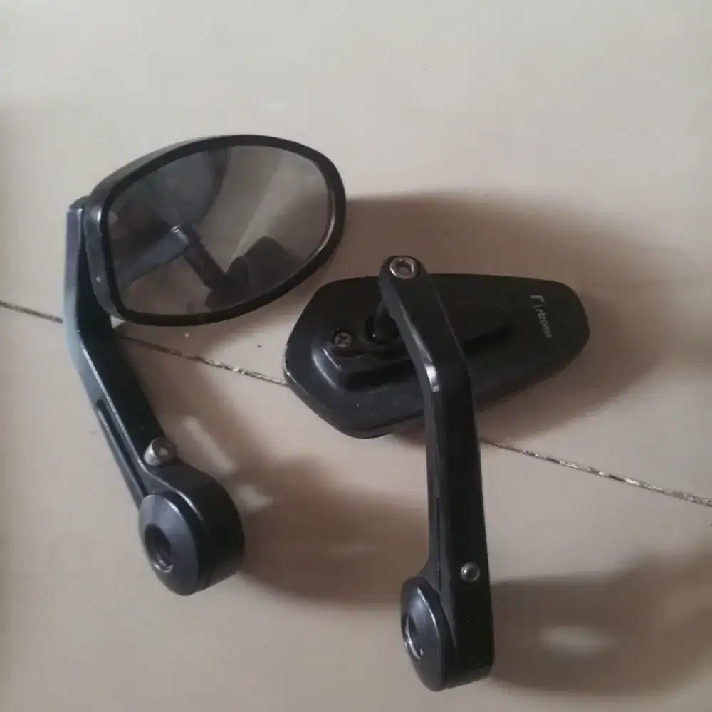 spion merk rizoma full besi
