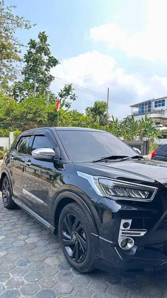 JUAL CEPAT Raize 2021 1.0 Turbo GR Sport CVT