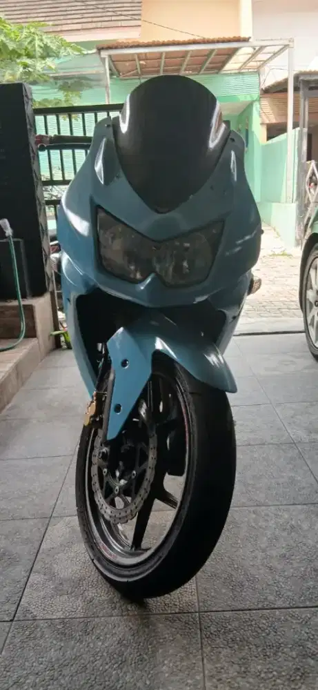 Kawasaki Ninja 250 (karburator) THN 2010
