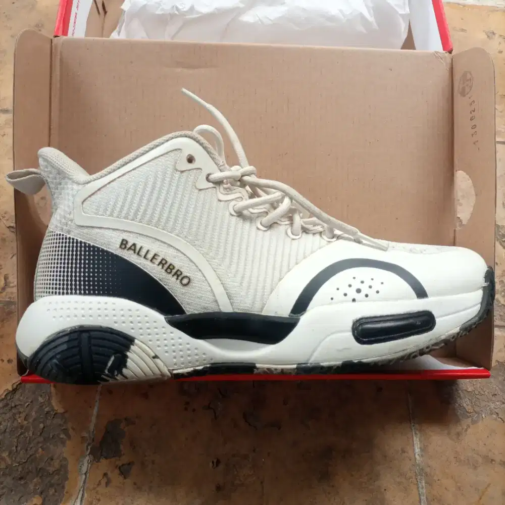 Sepatu Basket Ballerbro BB Pro 1