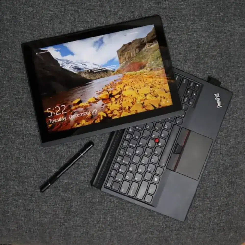 Performa kelas premium dalam bodi compact! X1 Tablet Core i7