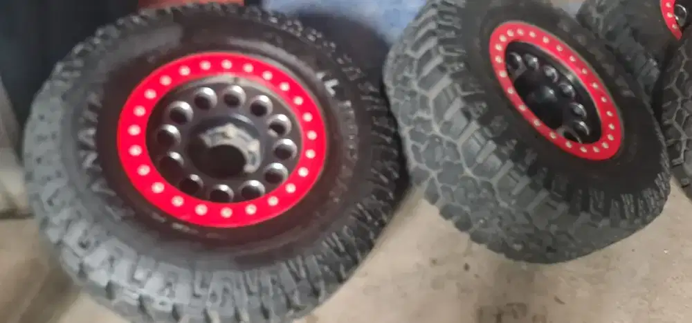 BU dijual velg beadlock dan ban