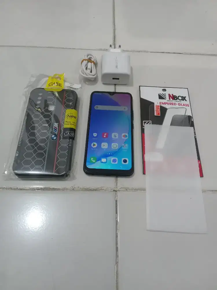 VIVO Y17 Ram 8GB warna biru