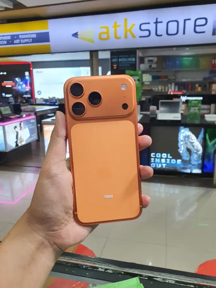 Iphone 17 PROMAX 256 GB Resmi iBox 1 Bulan Pakai