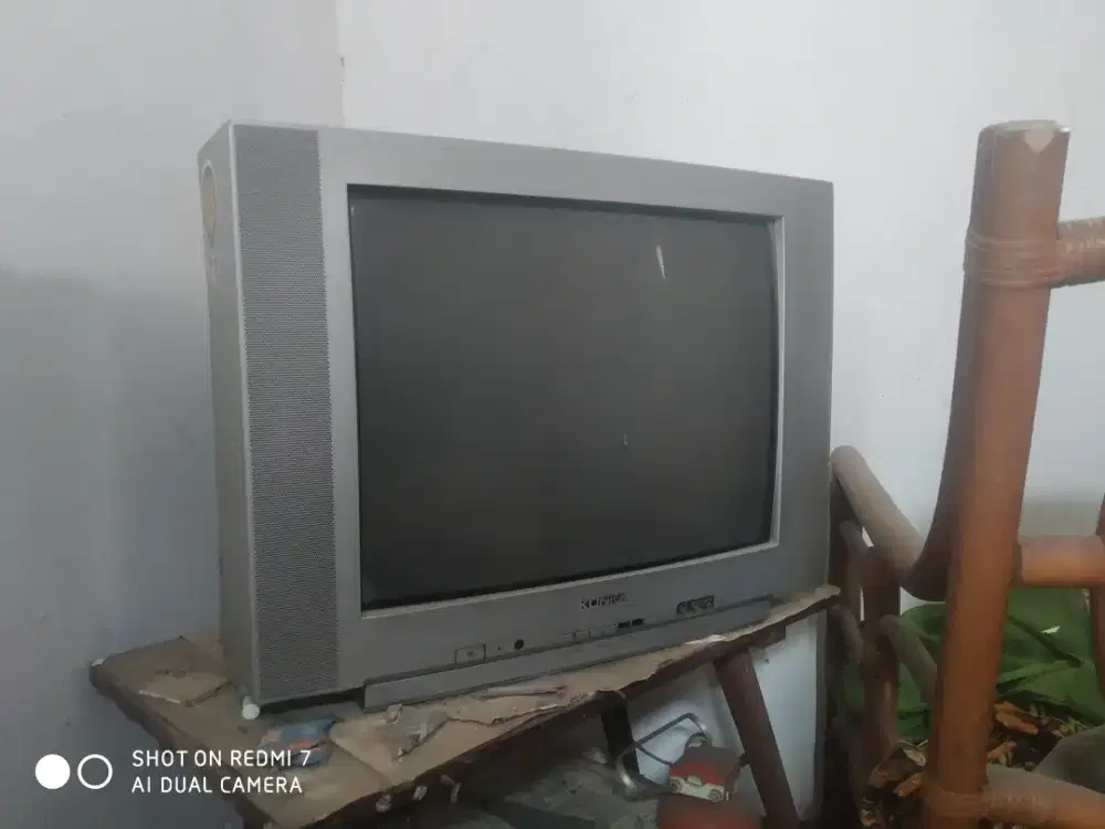 Jual TV Tabung Bekas Konka 21
