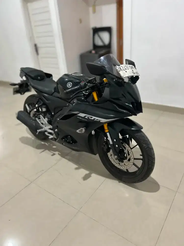YAMAHA R15 V4 MULUSS ODO 2 RB