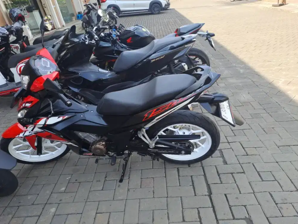 Honda Supra GTR, pajak super panjang