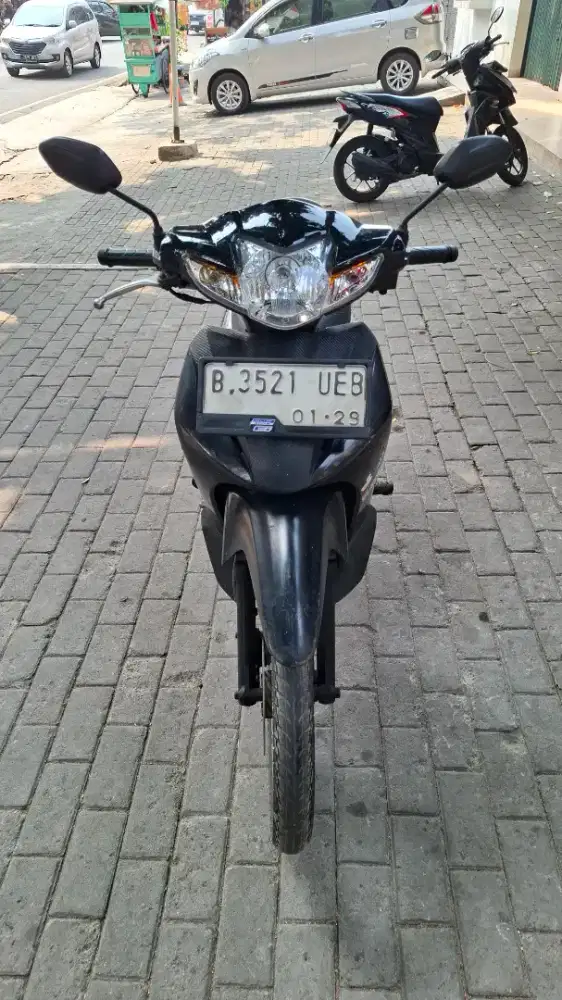 Honda revo black