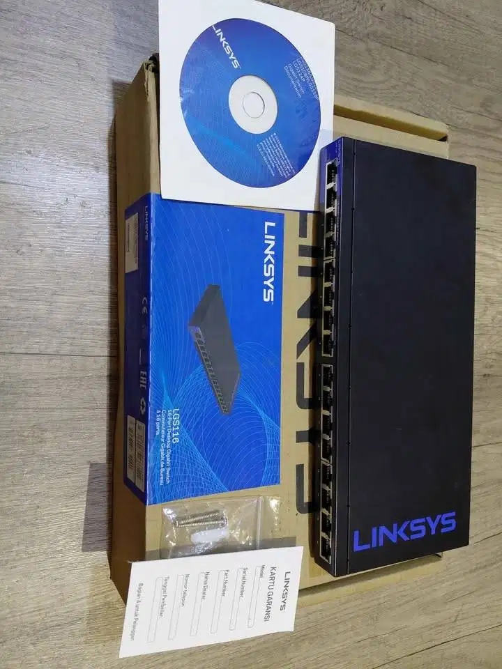 Desktop switch hub linksys lgs116 16 port lan