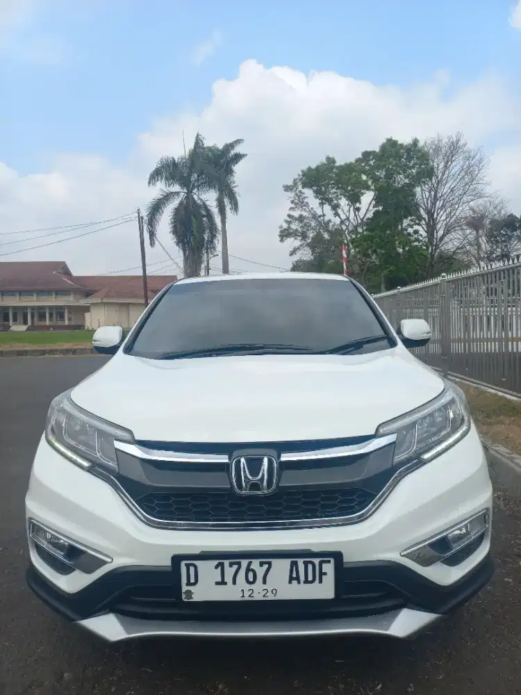 Honda CRV Tahun 2015 2.0 Matic