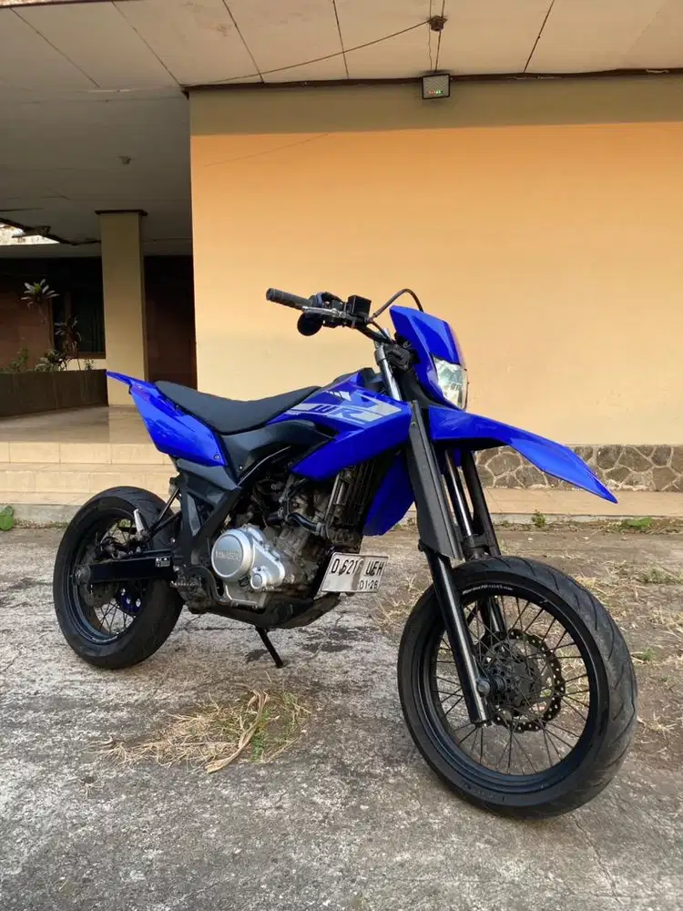 WR 155 Supermoto