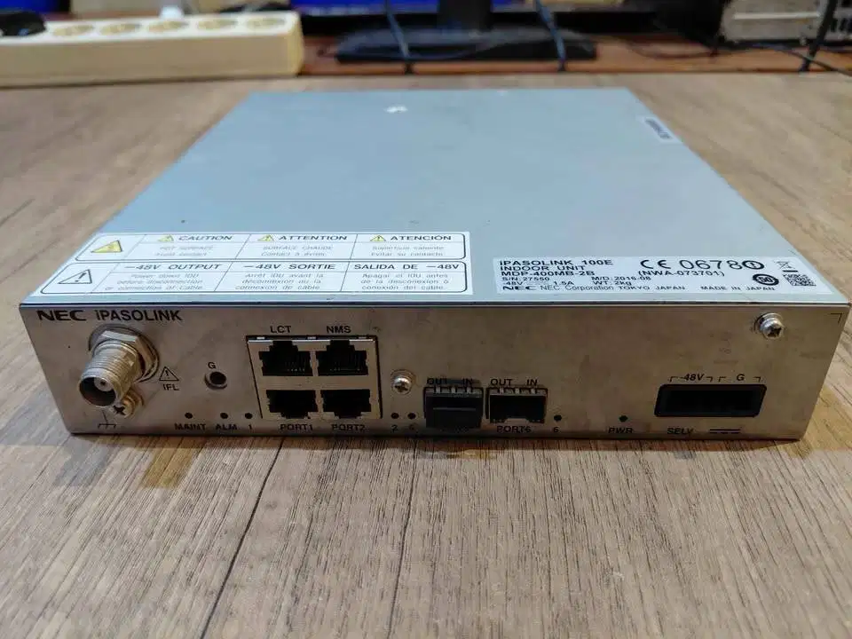 NEC iPASOLINK 100E