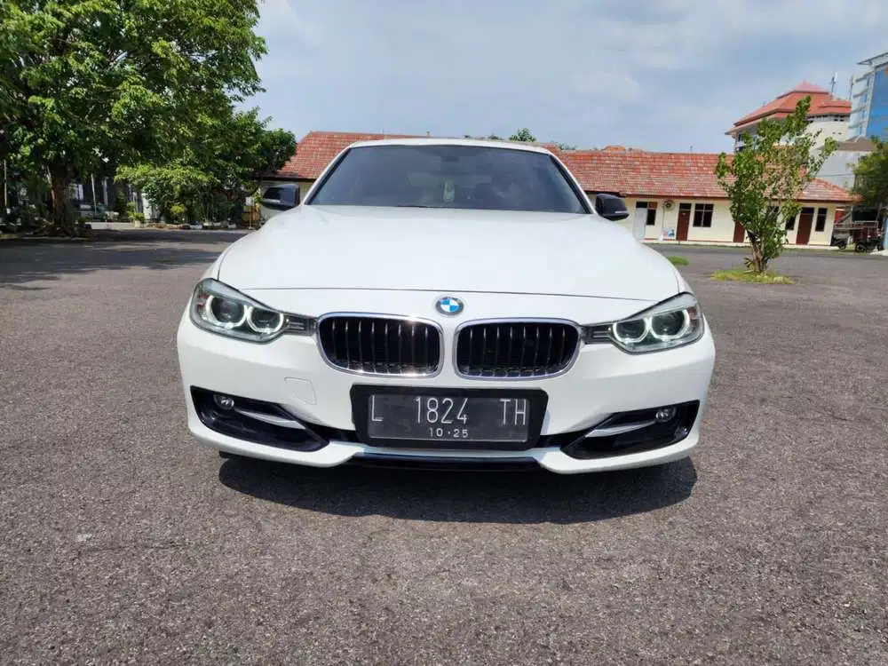 KM 50 RB BMW 320i N20 MATIC / AT 2013 #bmw 2013