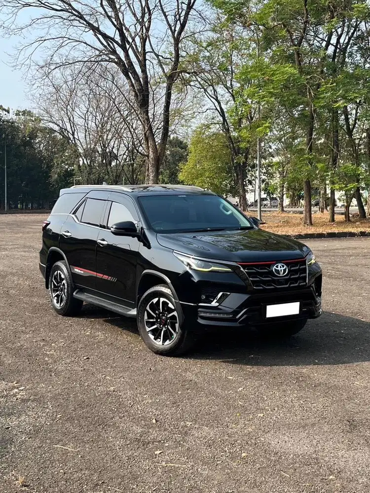 FORTUNER VRZ 2.4 TRD 4x2 DIESEL AT