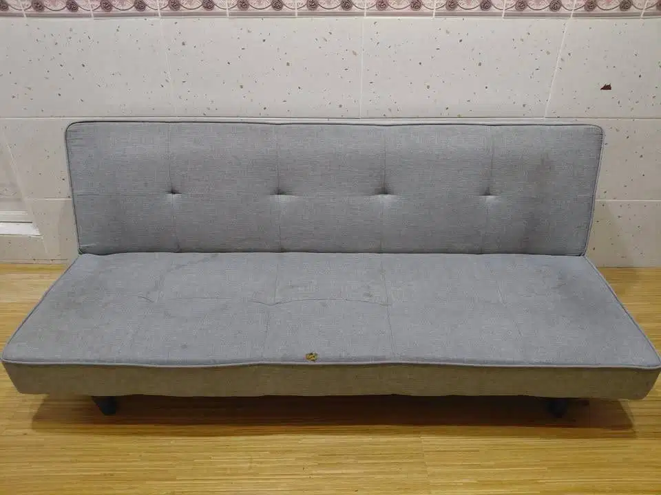 Sofa bed warna abu