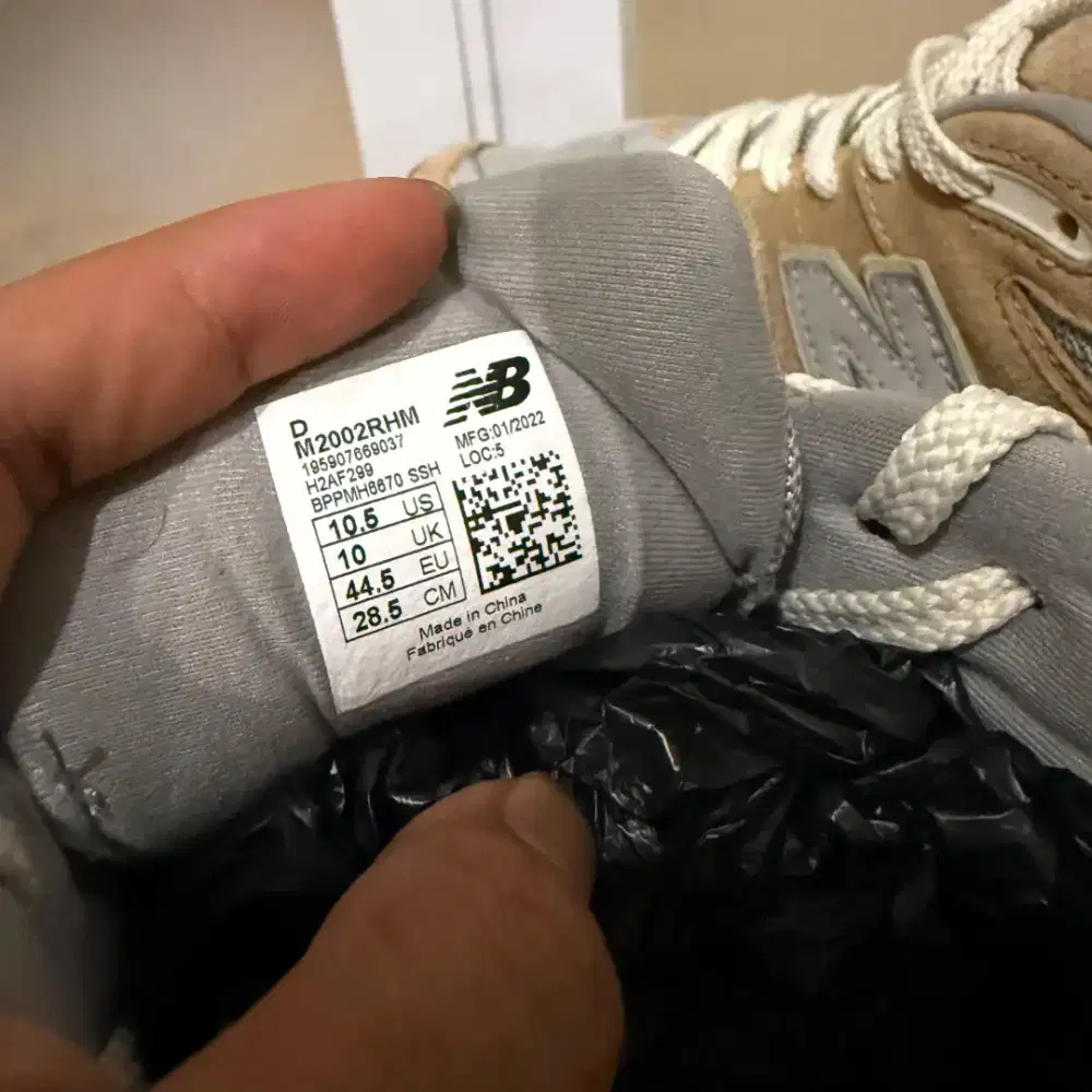 New Balance 2002R EU44,5/28,5cm
