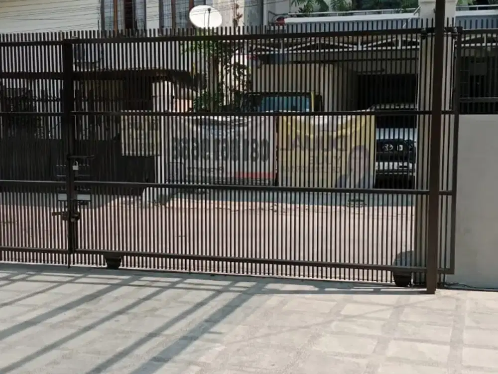 RUMAH SIAP HUNI DI KOMPLEK DAKOTA (SAYAP PASTEUR)