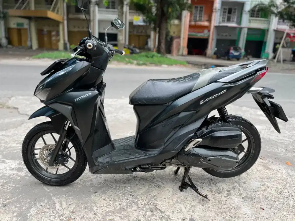 VARIO 125 CBS ISS