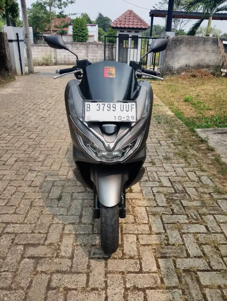 Jual motor PCX 150 CC tahun 2019
