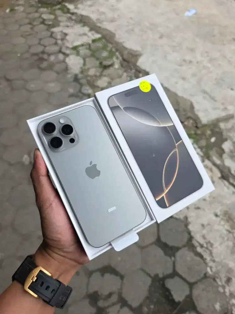 iPhone 16 Pro max 512GB iBox baru pake itungan hari