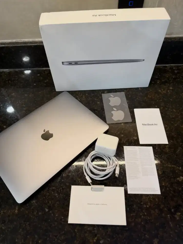 Cicilan MacBook M1