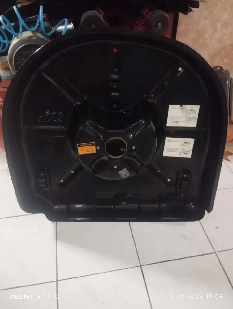Cover ban serep grand Innova mulus ada rodanya