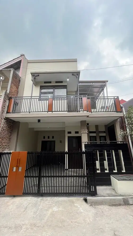 Kontrakan 2 Lantai Luas & Adem – 4 KT, 2 KM | Dekat Telkom University