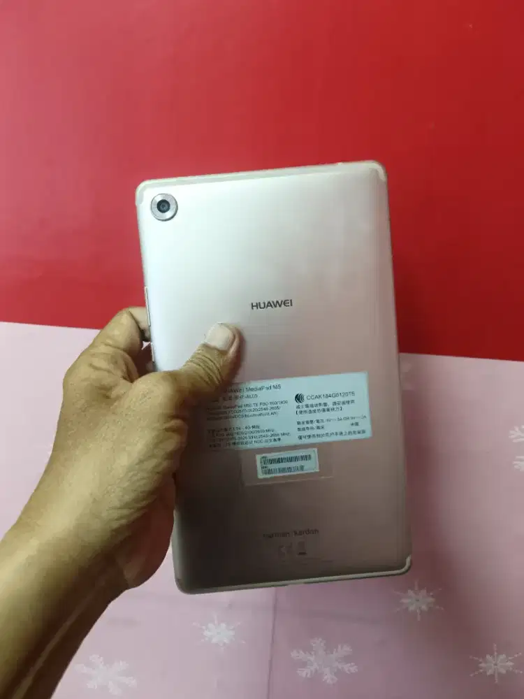 huawei matepad M5 ram 4/64 cellular