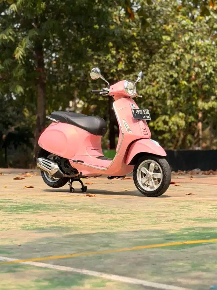 DIJUAL PIAGGIO VESPA PRIMAVERA 150 IGET TH 2016 PERCECT CONDITION
