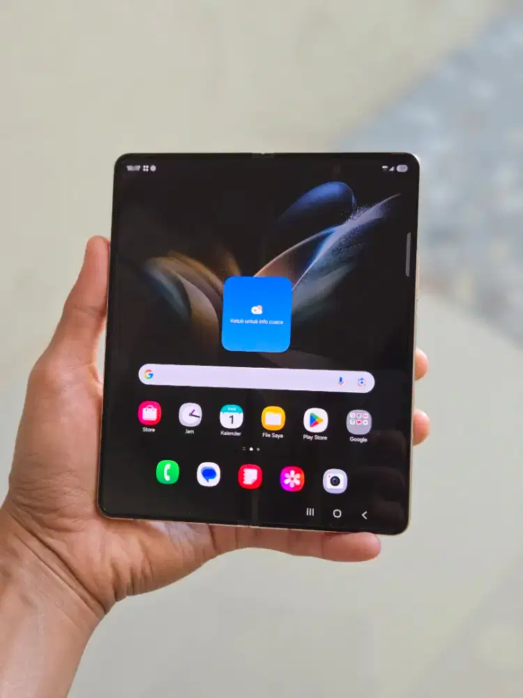 Samsung Z Fold 4 12/256GB Resmi Sein Beige