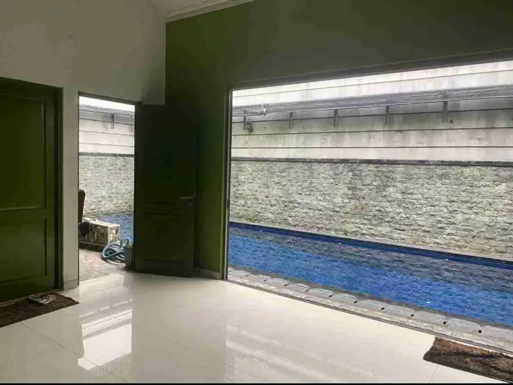 HUNIAN MEWAH + KOLAM RENANG PRIBADI DI GALAXY
