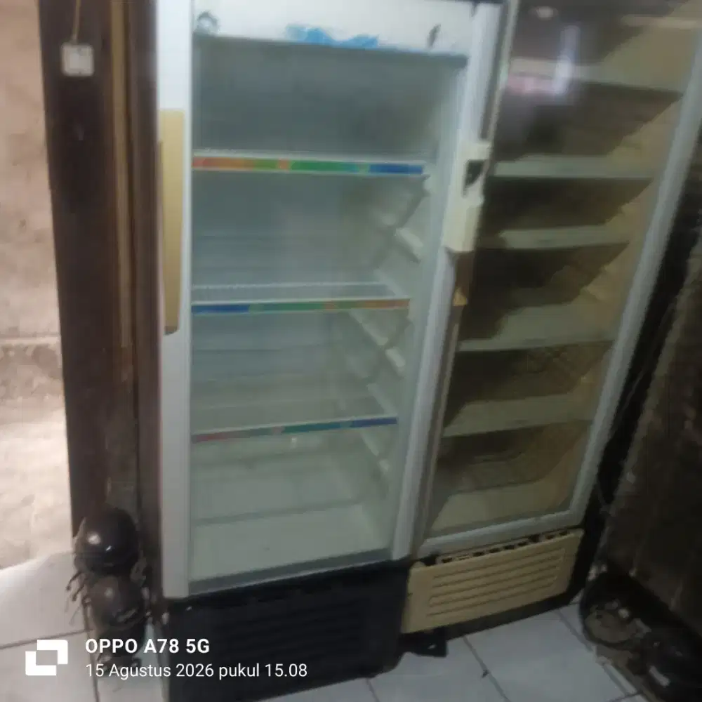 jual showcase palmerah