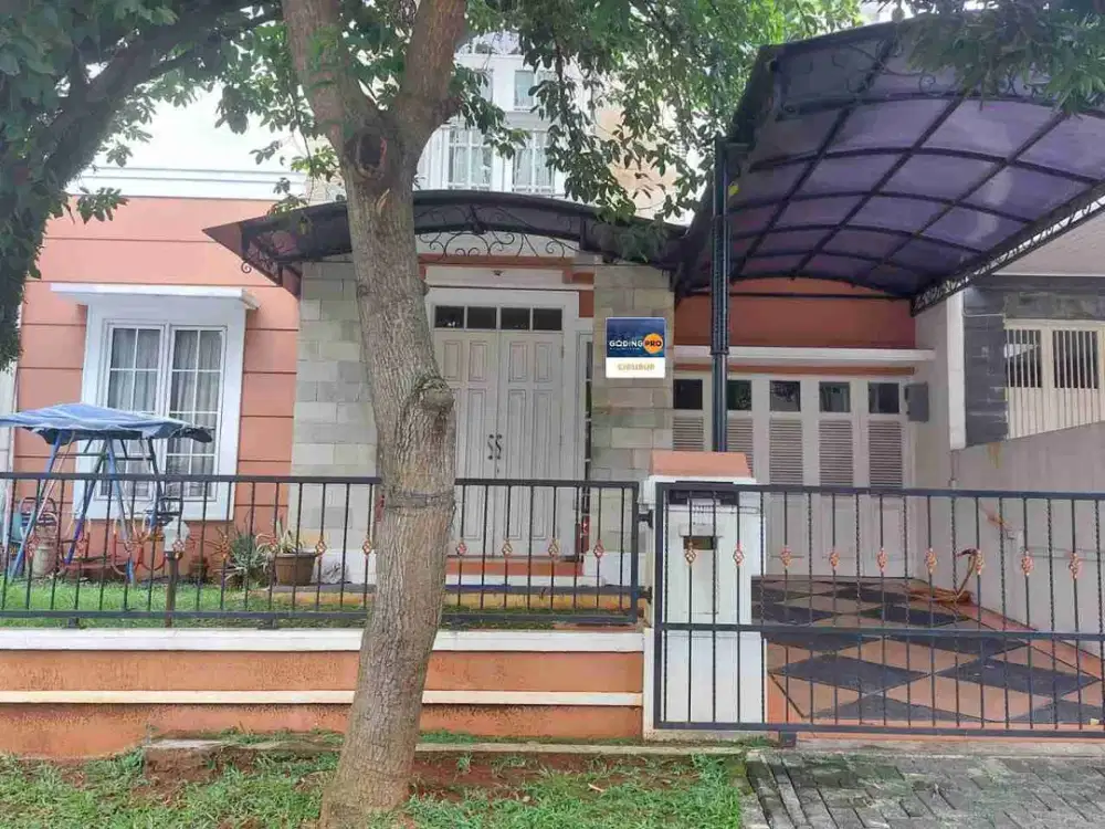 Jual cepat rumah dua lantai bebas banjir lokasi strategis. CitraGran Cibubur.