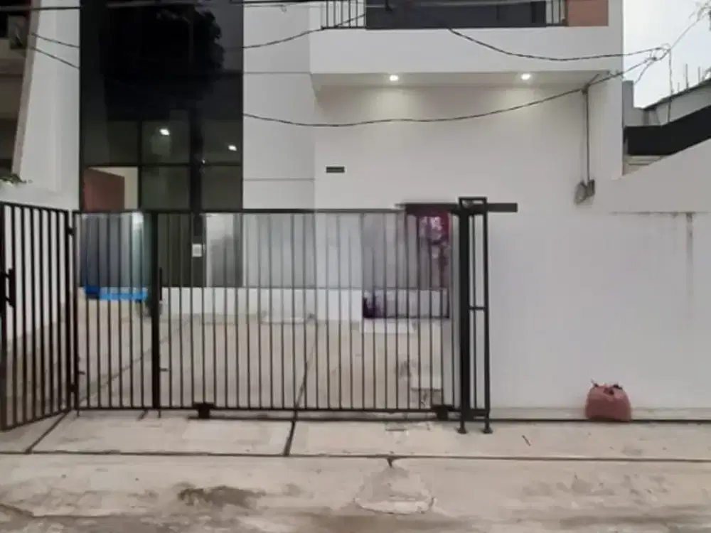 MURAH !! DIJUAL RUMAH BARU 2 LANTAI RUMAH BARU 100% MINIMALIS