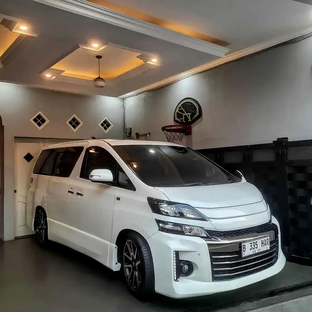 Toyota Vellfire 2014 Bensin