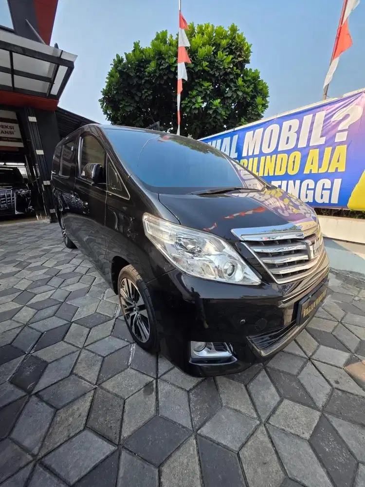Alphard X tahun 2014