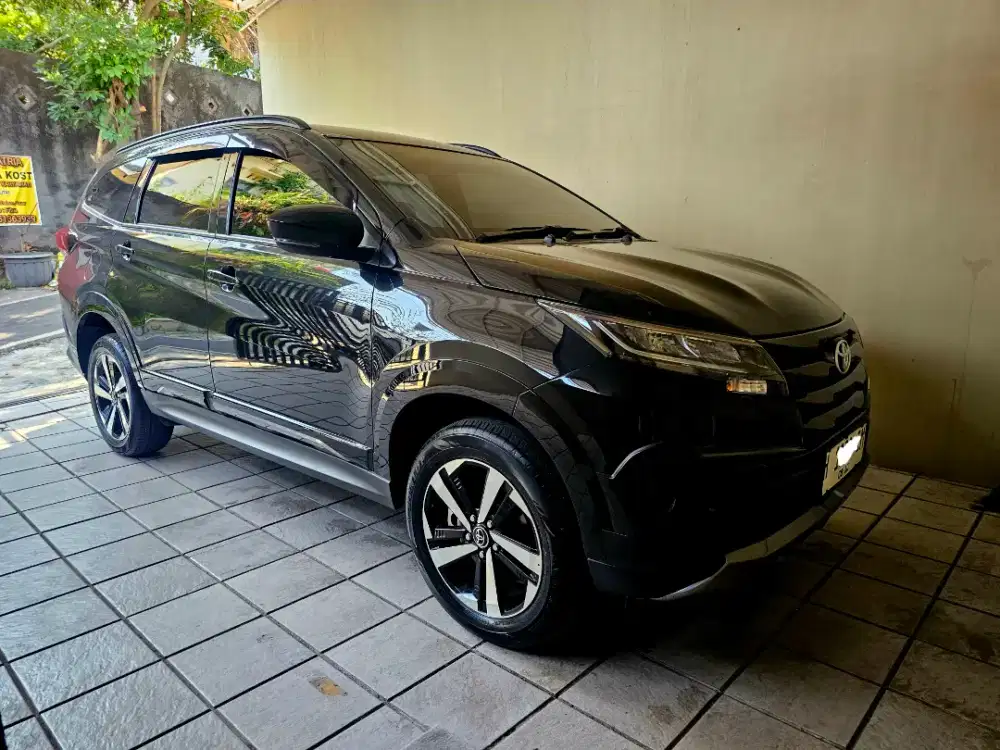 Rush GR Sport Matic th 2025 Like New