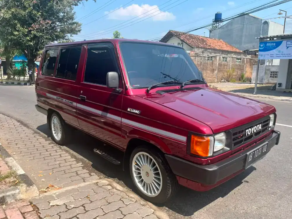 Dijual Kijang Super 1992
