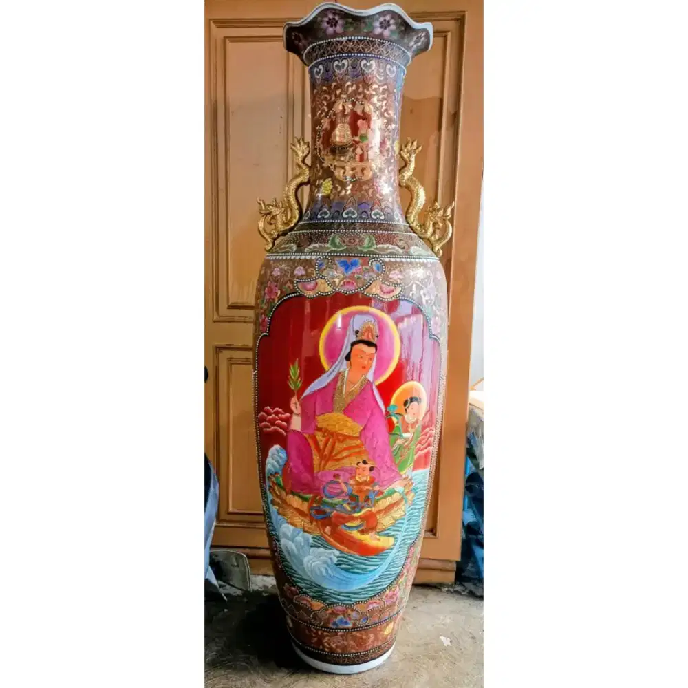 Dua Guci Asli Cina Tinggi 180 cm