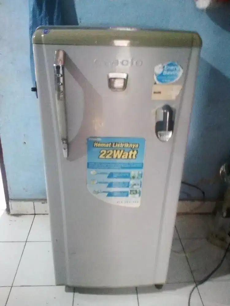 Kulkas Toshiba Glacio 1 pintu
