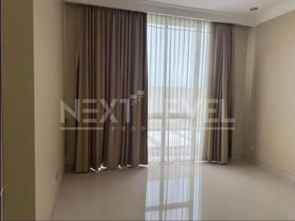 Dijual Rumah Pakuwon Indah Cluster La Riz Wood Minimalis Strategis Siap Huni