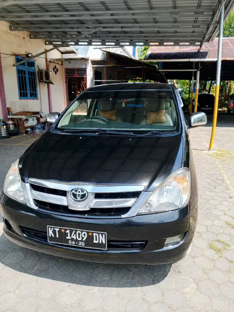Kijang Innova v 2005 bensin manual