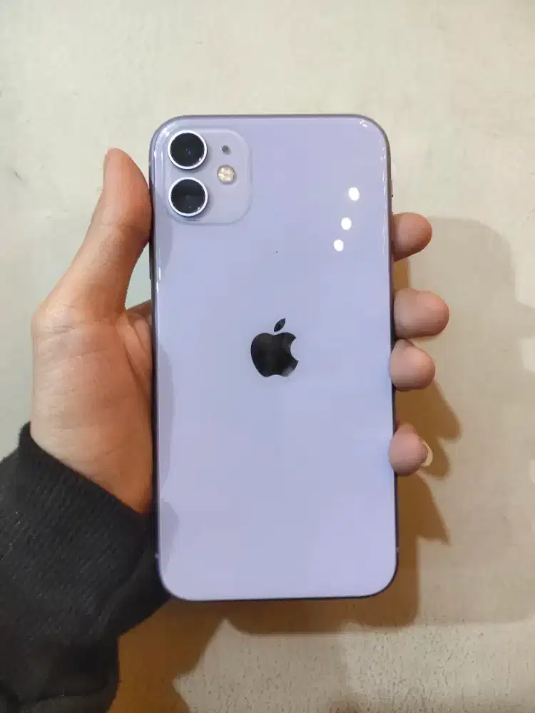iPhone 11 64GB Purple