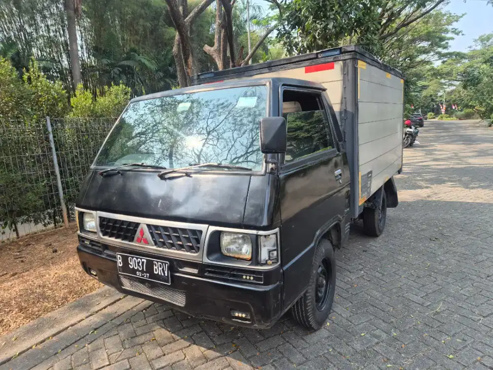 MITSUBISHI L300 SOLAR