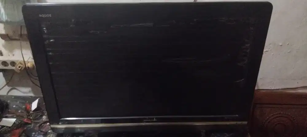 Televisi SHARP 32 inch