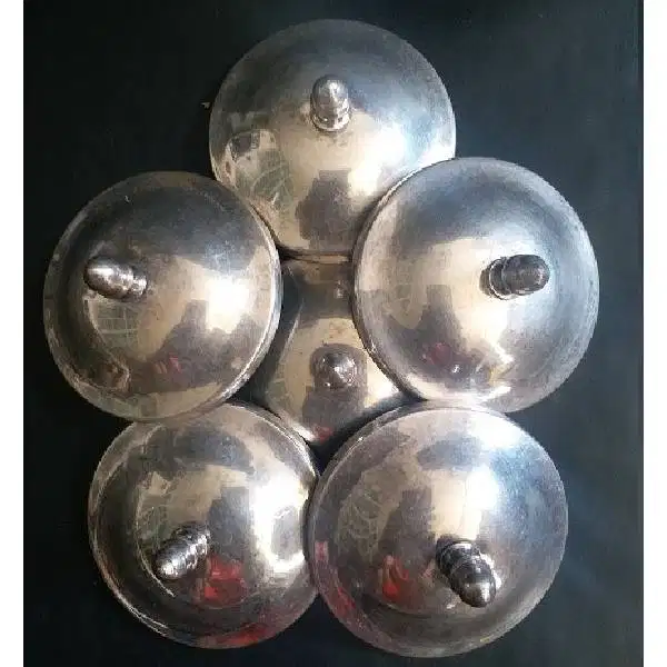 Lepek dan 6 pcs tutup gelas atau cangkir antik made in Holland Untuk g