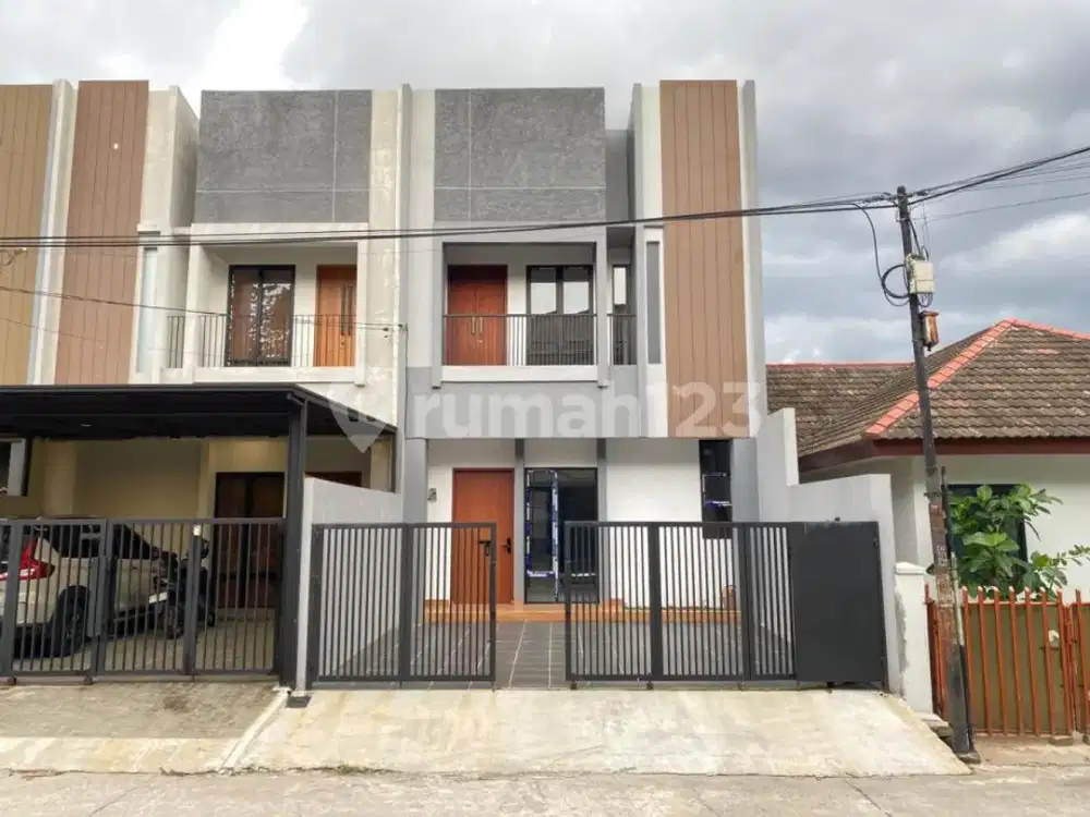 Rumah Minimalis Modern Dalam Komplek Cinere - Brand New